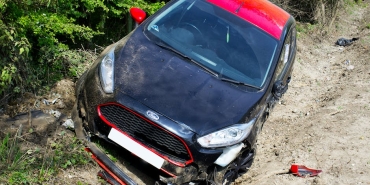 Balikesir8217de-Trafik-Kazasi-Otomobil-Trafoya-Carpti-Iki-Yarali-featured