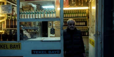 Adana8217da-Tekel-Bayisinde-Kanli-Kavga-1-Olu-1-Agir-Yarali-featured