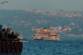 Istanbul8217da-Piyasaya-Surulmek-Uzereyken-306-Kg-At-Eti-Yakalandi-featured