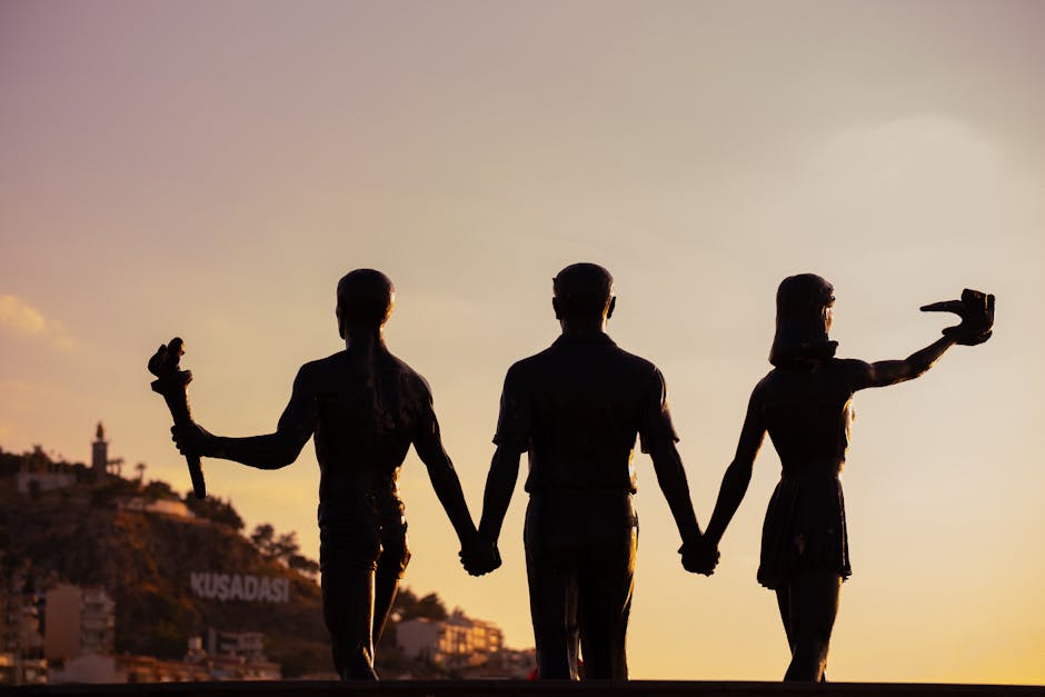 Ozel8217den-Kusadasi-Icin-8216Demokrasiye-Darbe8217-Mitingi-Cagrisi-featured