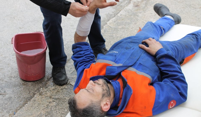 Bayrampasa-Fabrika-Patlamasi-3-Isci-Yaralandi-Biri-Agir-featured