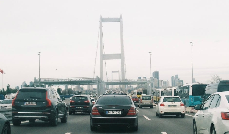 Otomobil-Dolandiriciliginda-Buyuk-Vurgun-160-Kisi-Milyonlarca-Lirasini-Kaybetti-featured