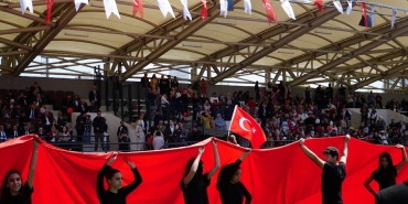 Survivor-7-Nisan-Dokunulmazlik-Oyununu-Kirmizi-Takim-Kazandi-featured